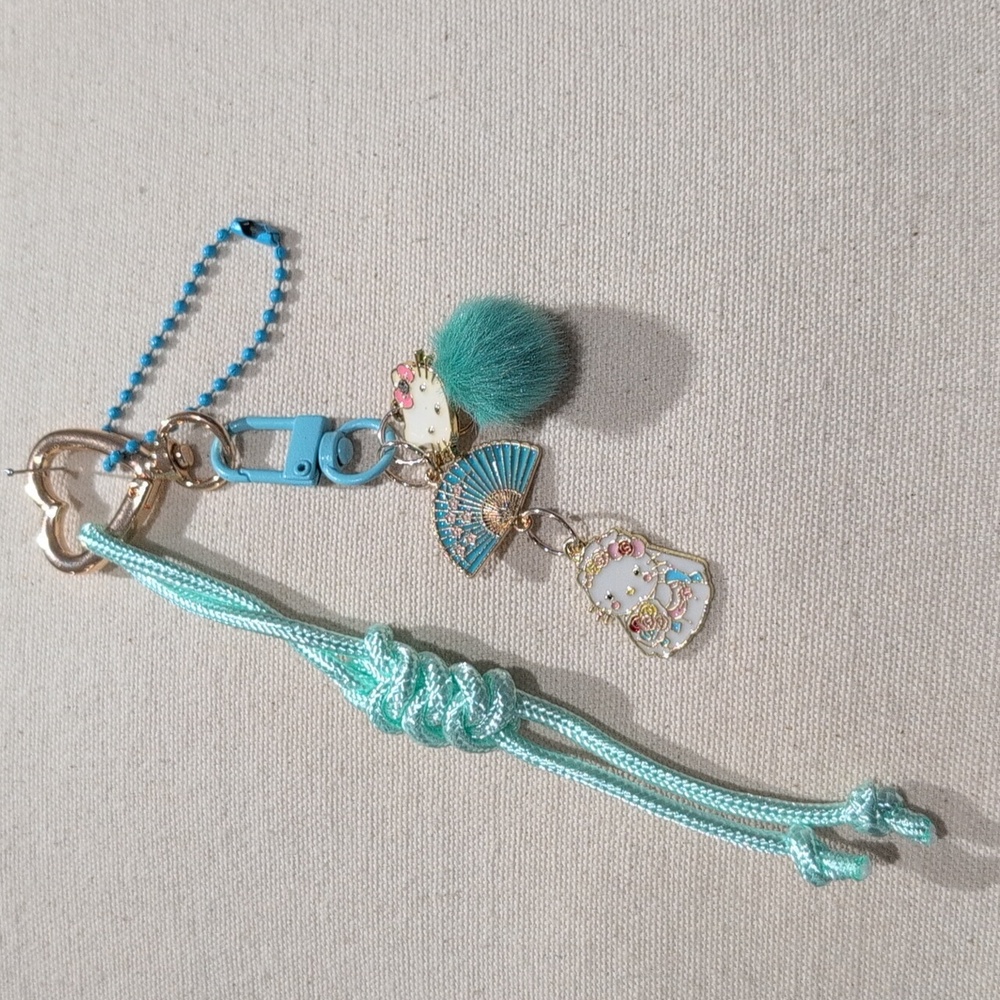 Cute Hello Kitty bride Handmade Keychain Bag Charm *Customizable* - Picture 2 of 8